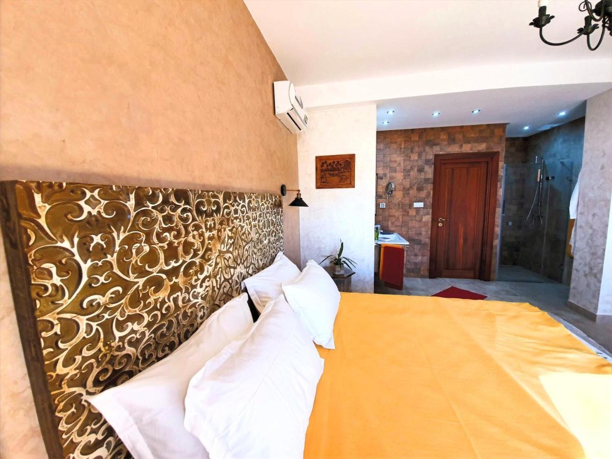 Mahdia - Baghdadi - Laourient Apartments, Restaurant, Cafe Номер фото