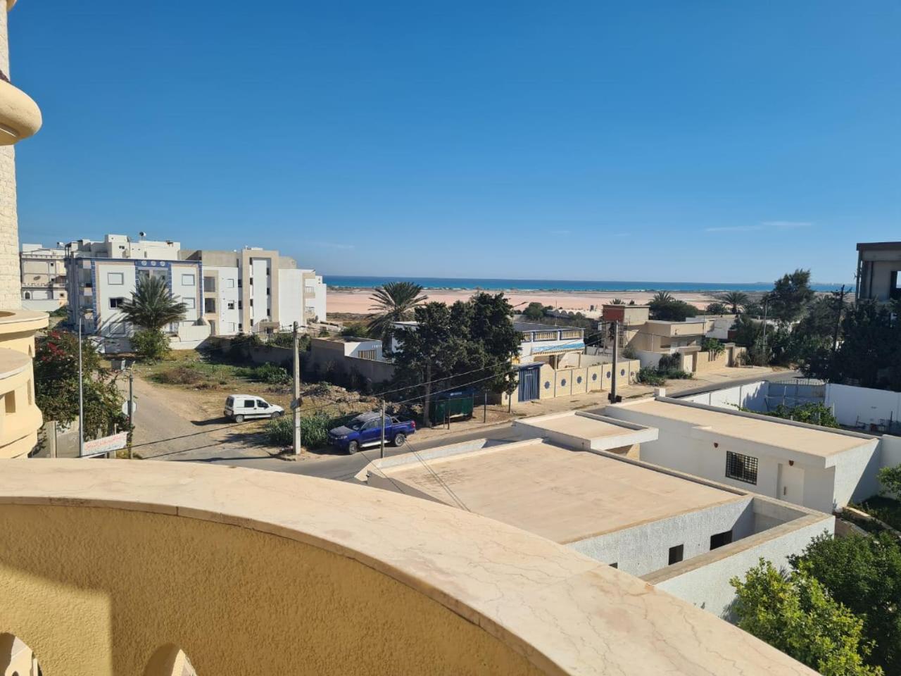 Mahdia - Baghdadi - Laourient Apartments, Restaurant, Cafe Экстерьер фото