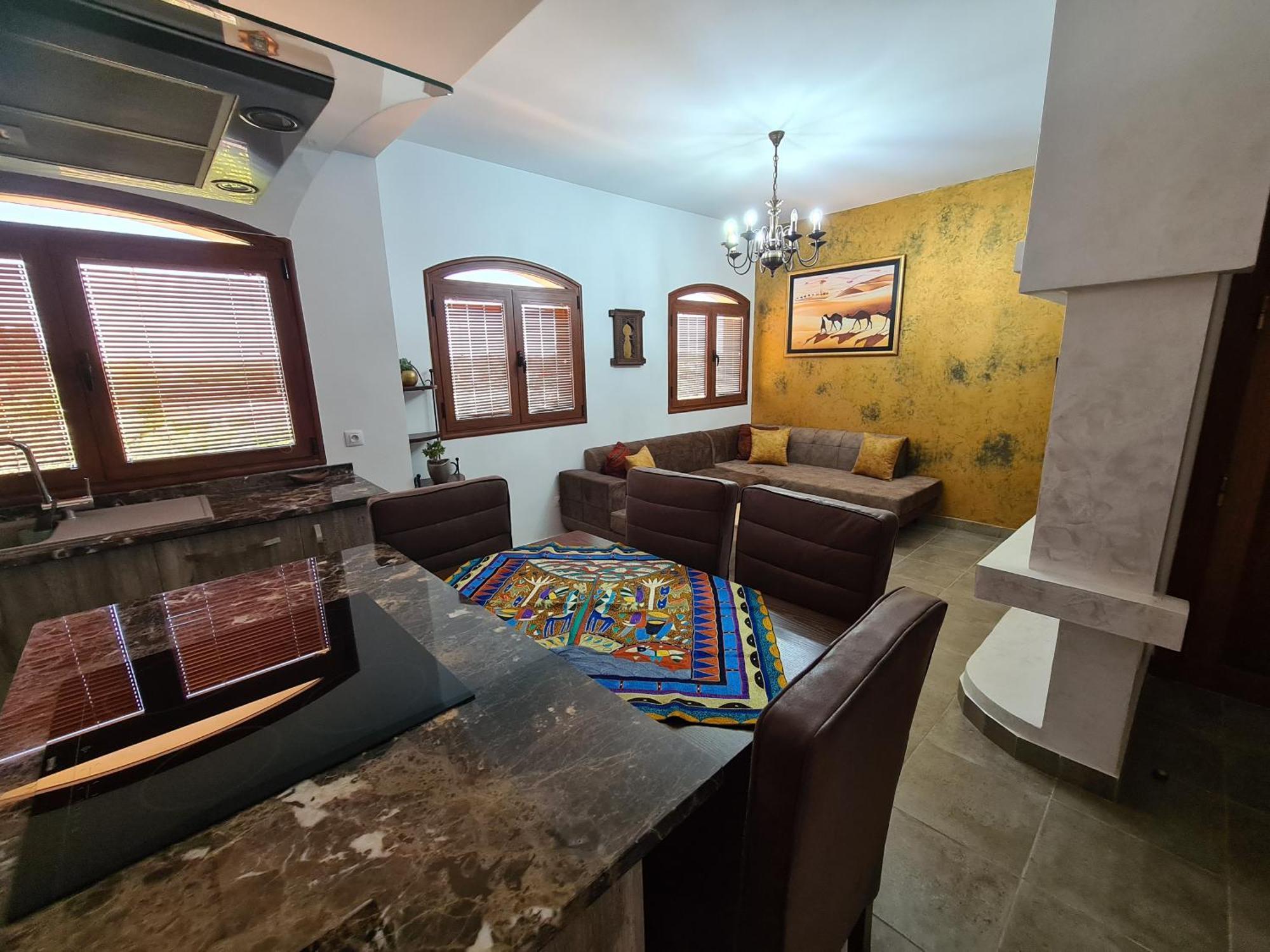 Mahdia - Baghdadi - Laourient Apartments, Restaurant, Cafe Номер фото
